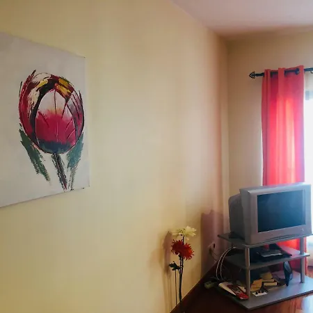 Daire Estacada Machico (Madeira)